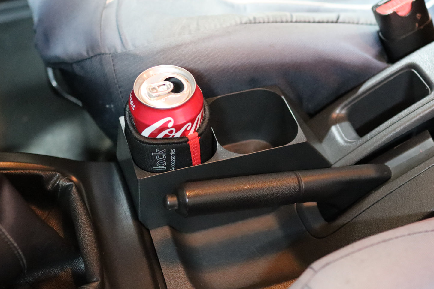 RC Colorado-RA Rodeo- Dmax Cup Holder